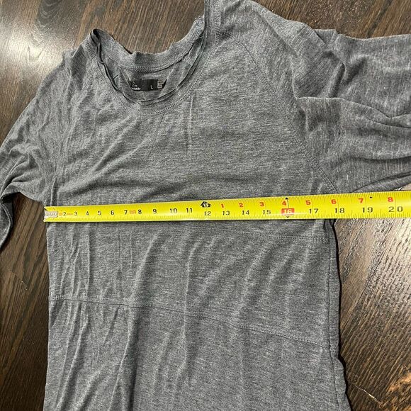 Prana Long Sleeve Shirt Women’s Large Gray Tunic Ruched Viscose Athleisure - Picture 9 of 9